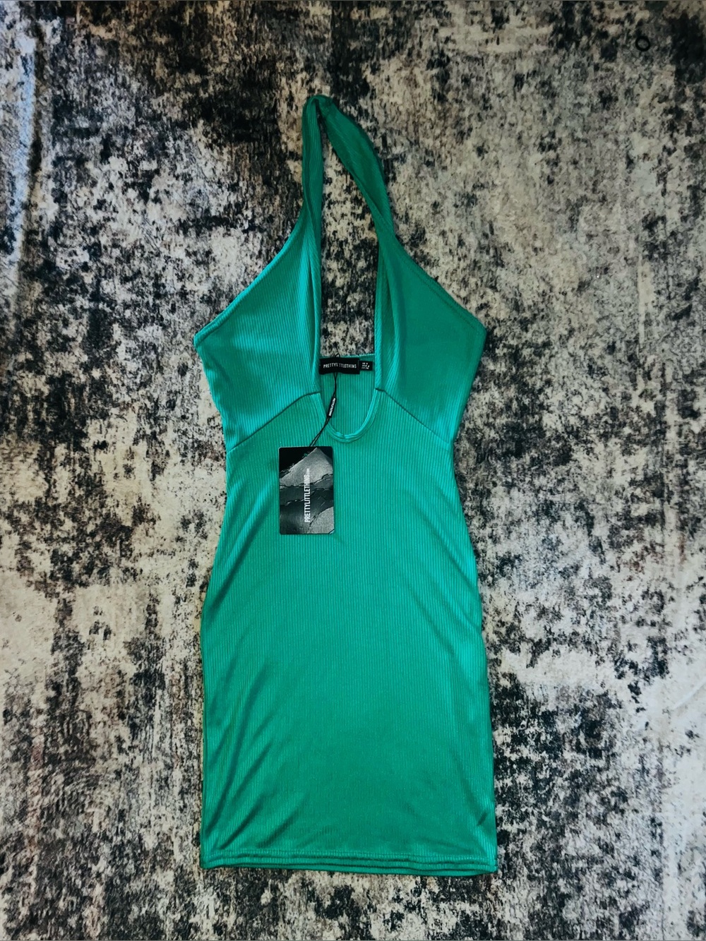 NWT PrettyLittleThing Emerald Bodycon Dress